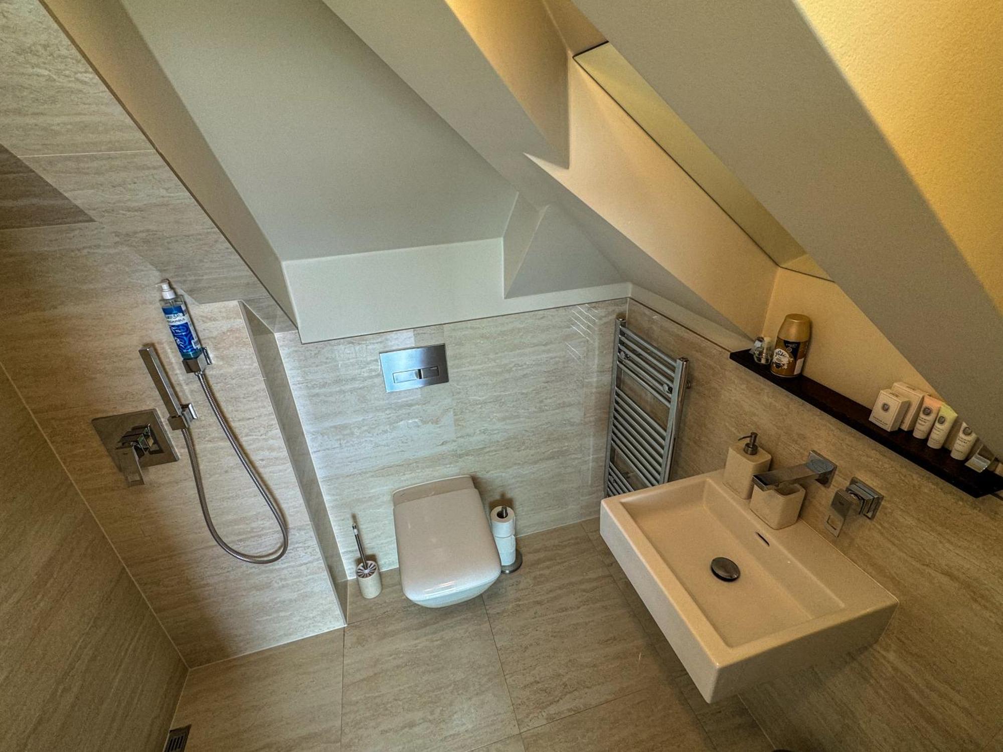 Apartman Se Saunou A Terasou S Vyhledem Na Μπρνο Εξωτερικό φωτογραφία
