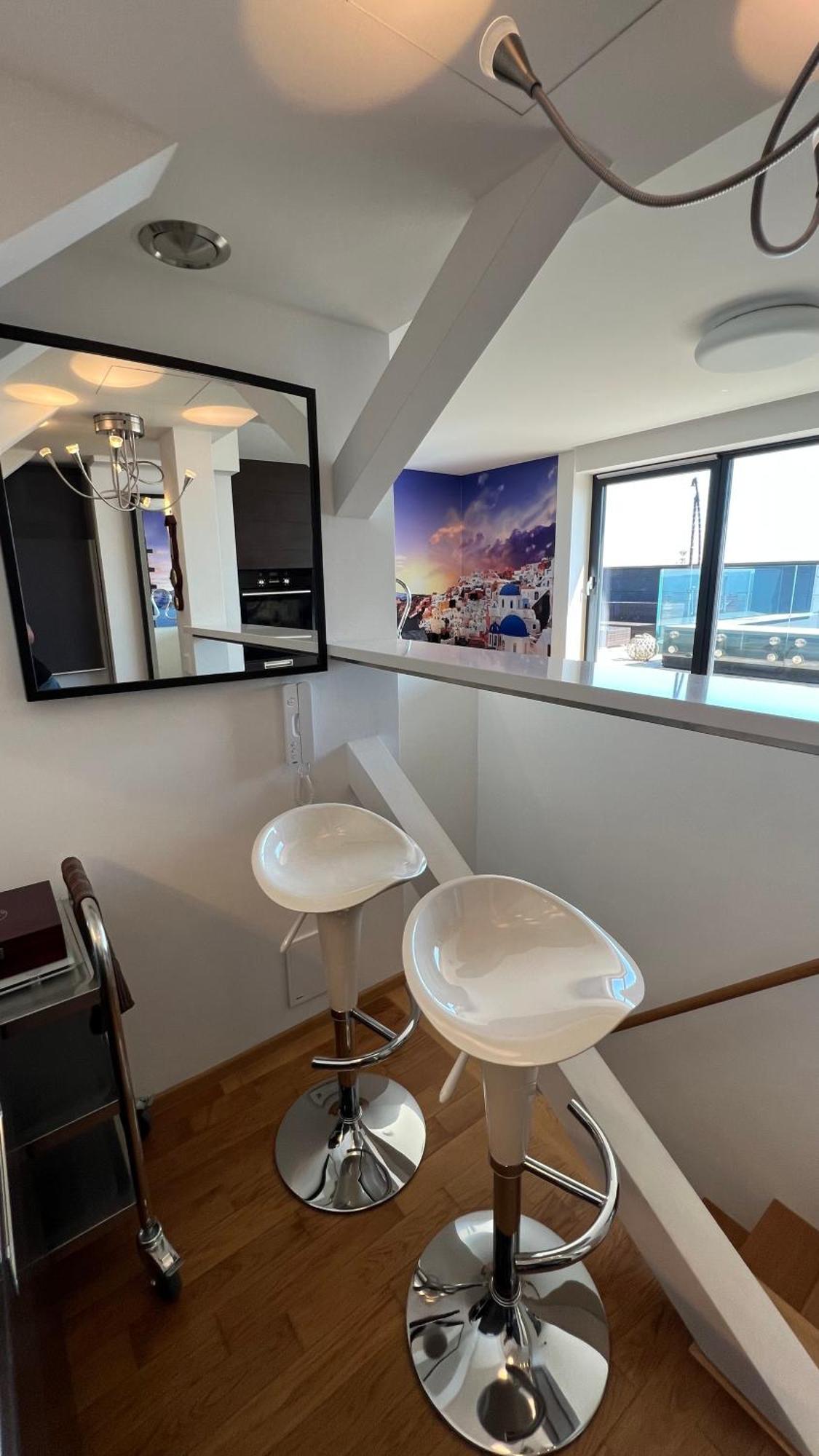 Apartman Se Saunou A Terasou S Vyhledem Na Μπρνο Εξωτερικό φωτογραφία