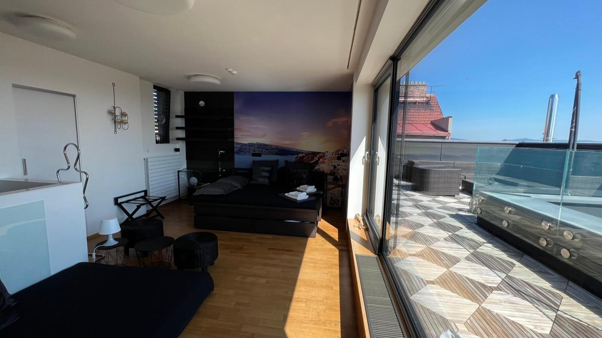 Apartman Se Saunou A Terasou S Vyhledem Na Μπρνο Εξωτερικό φωτογραφία