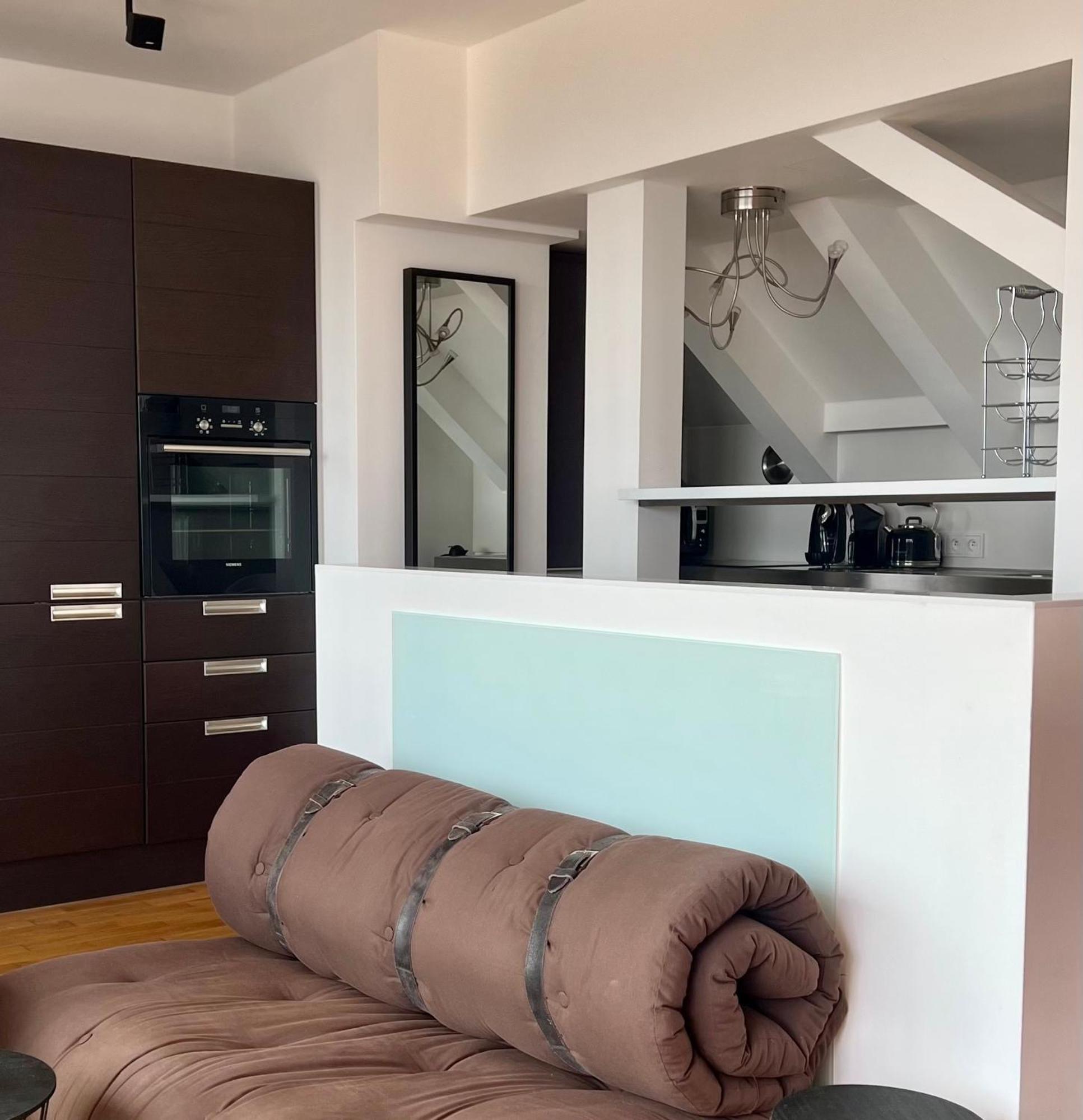 Apartman Se Saunou A Terasou S Vyhledem Na Μπρνο Εξωτερικό φωτογραφία